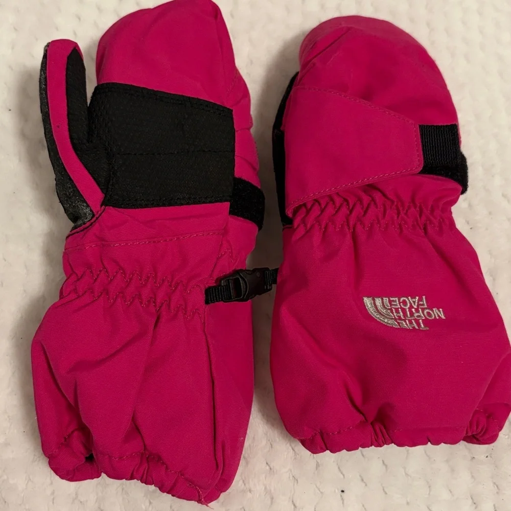 The North Face Kids' Fuchsia Mittens